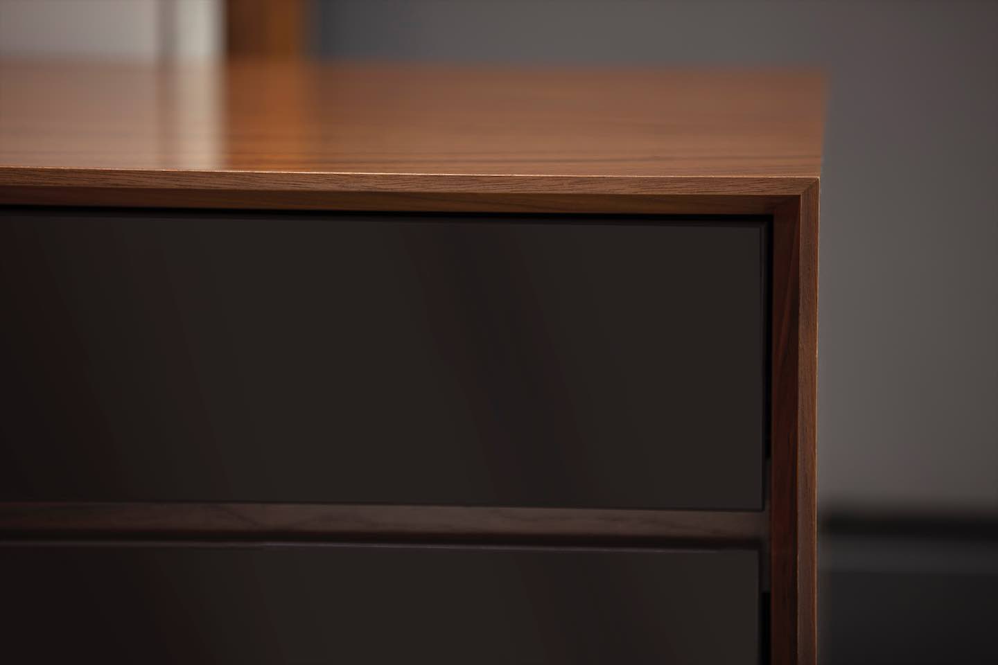 Table de Chevet Miro Walnut